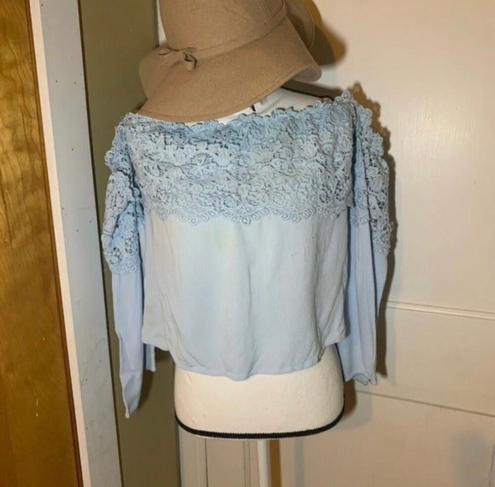 $5/25 Light Blue Floral Lace Knit Off Shoulder Long Sleeve Summer Top Large